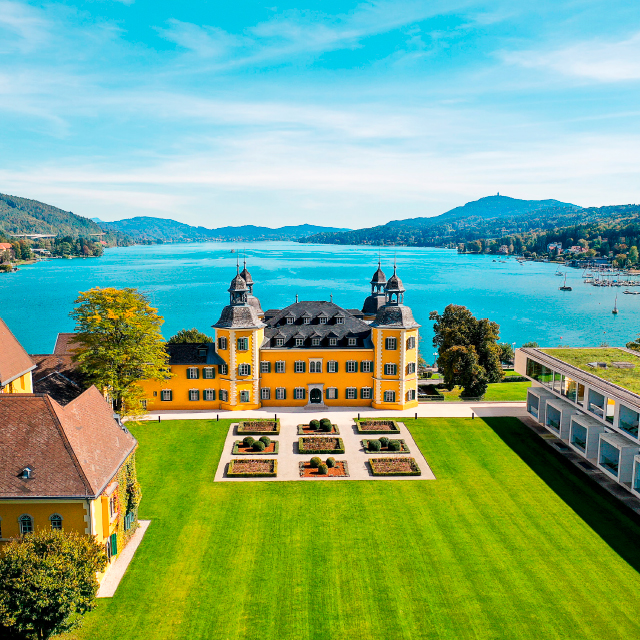 Falkensteiner Schlosshotel Velden Innenhof © Falkensteiner Hotels & Residences