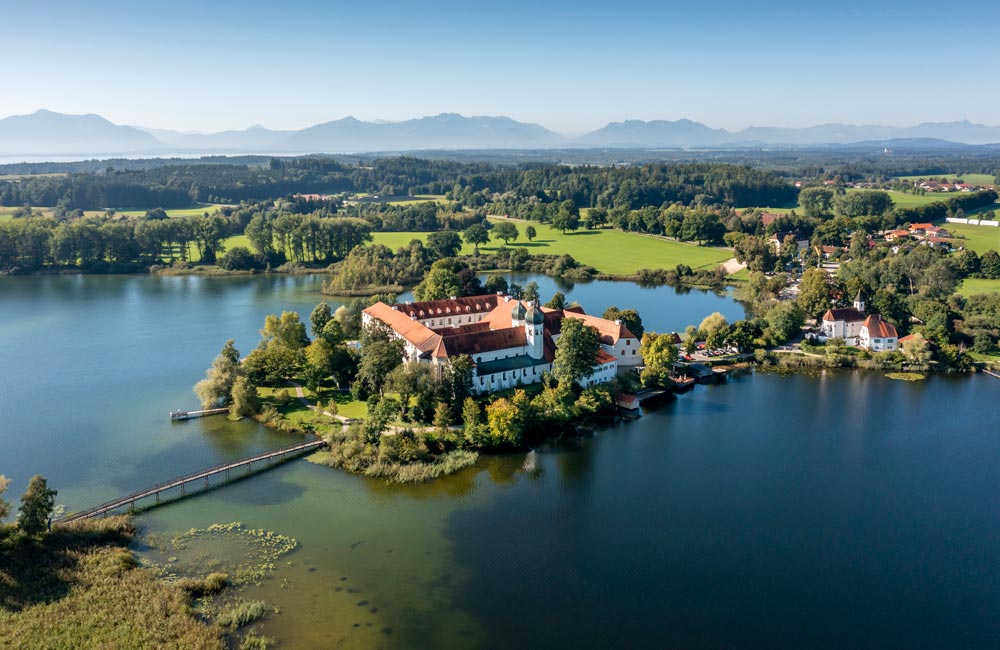 Kloster Seeon, Kultur- und Bildungszentrum des Bezirks Oberbayern